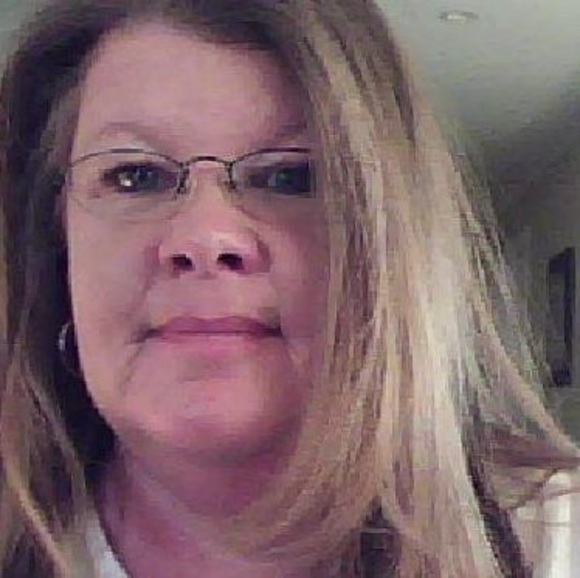 Meet your Posher, Nancy - Picture 1 of 1